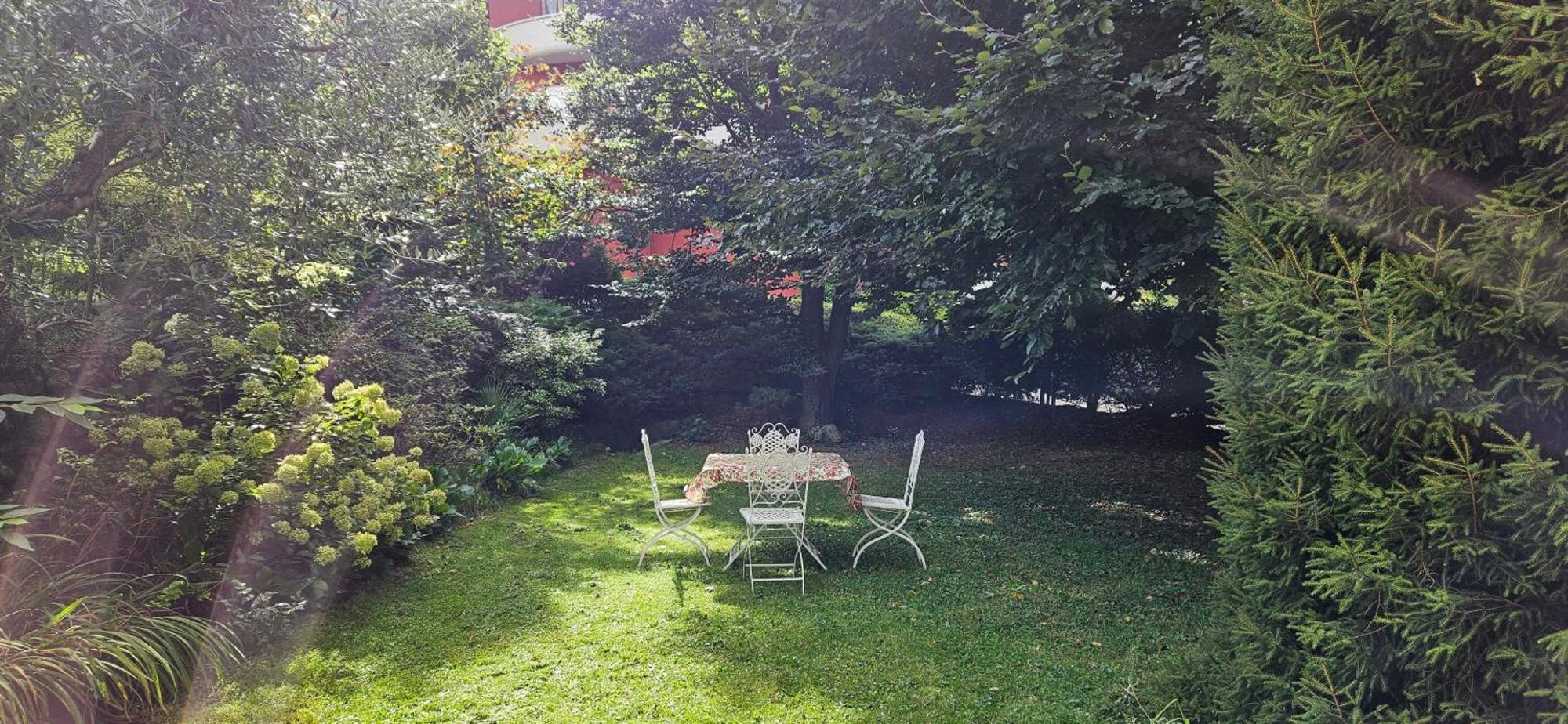 Appartamento Con Ingresso Autonomo, Giardino Privato E Portico Introbio Εξωτερικό φωτογραφία